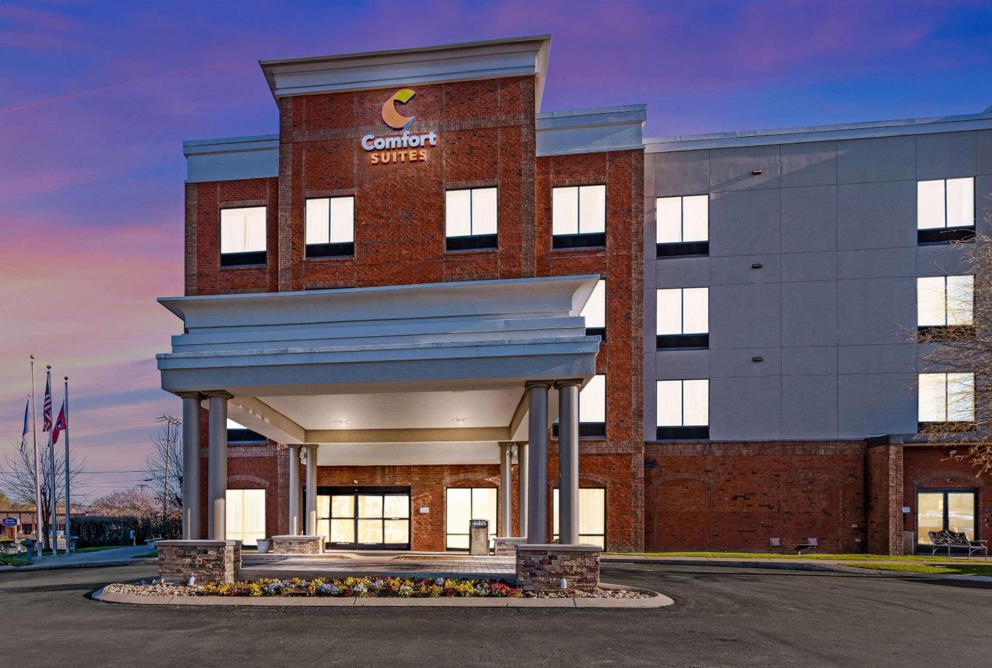 Comfort Suites Murfreesboro Bagian luar foto