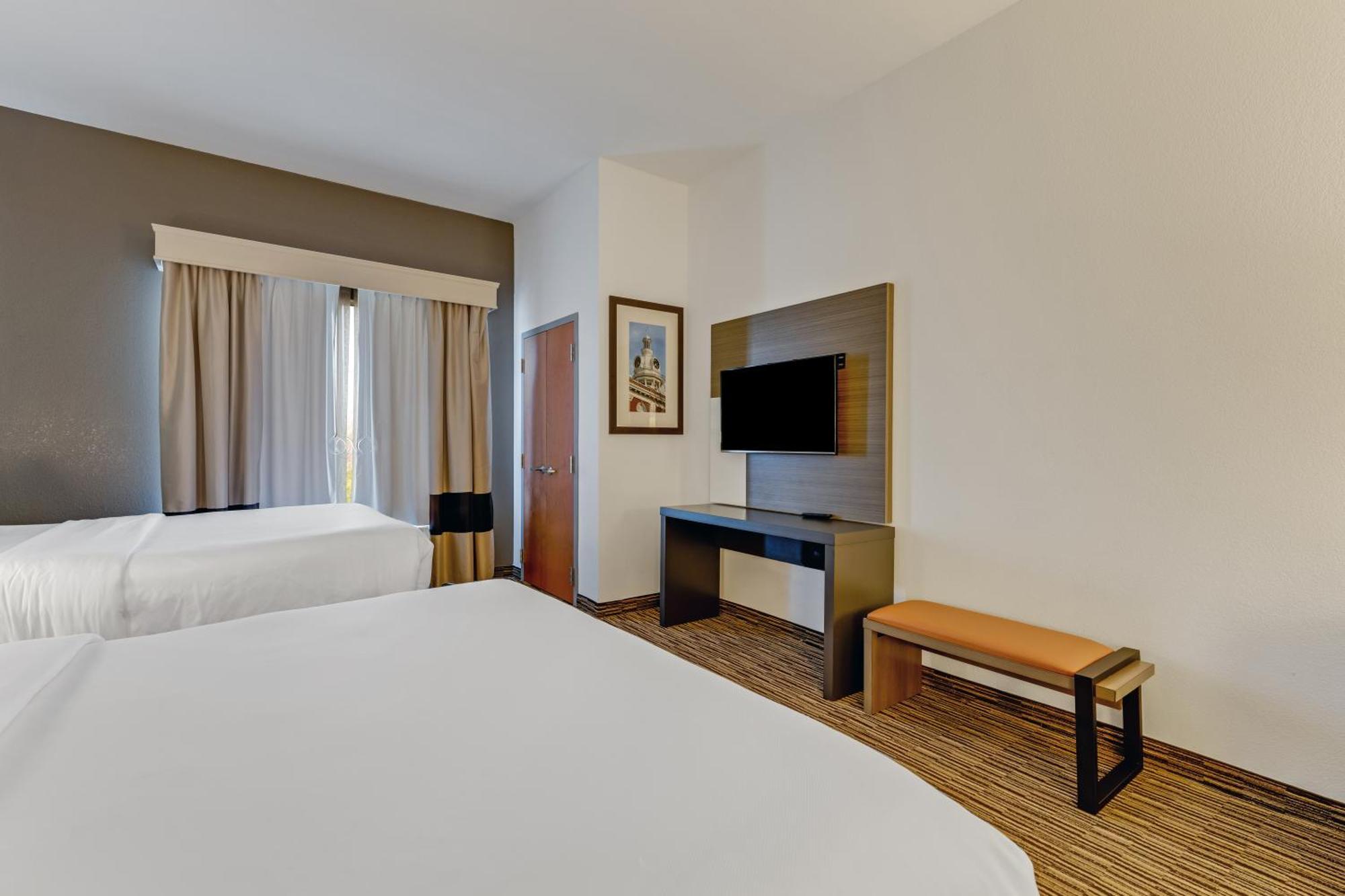 Comfort Suites Murfreesboro Bagian luar foto